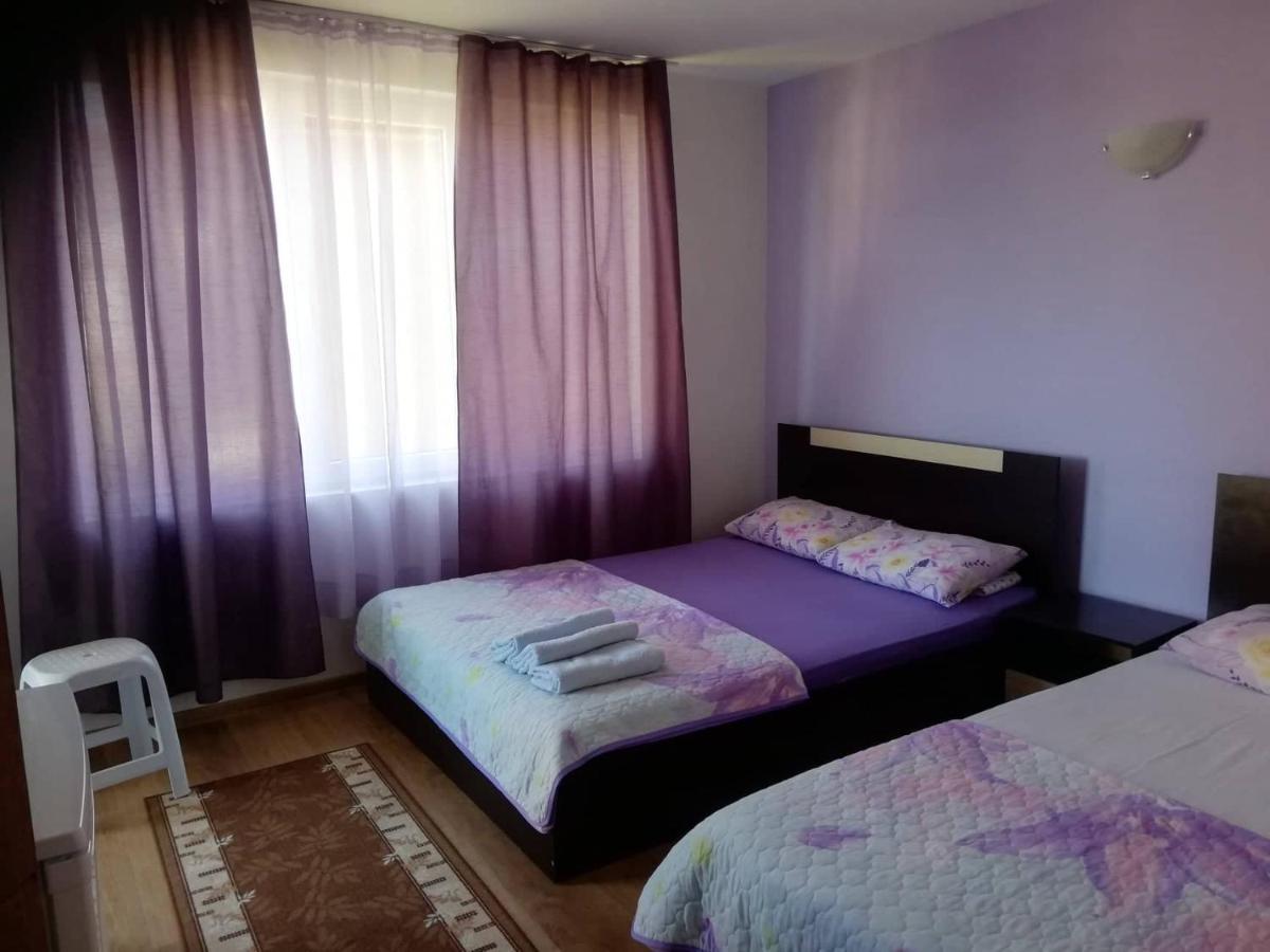 Къща За Гости "Пердика" Hotel Obzor Eksteriør billede