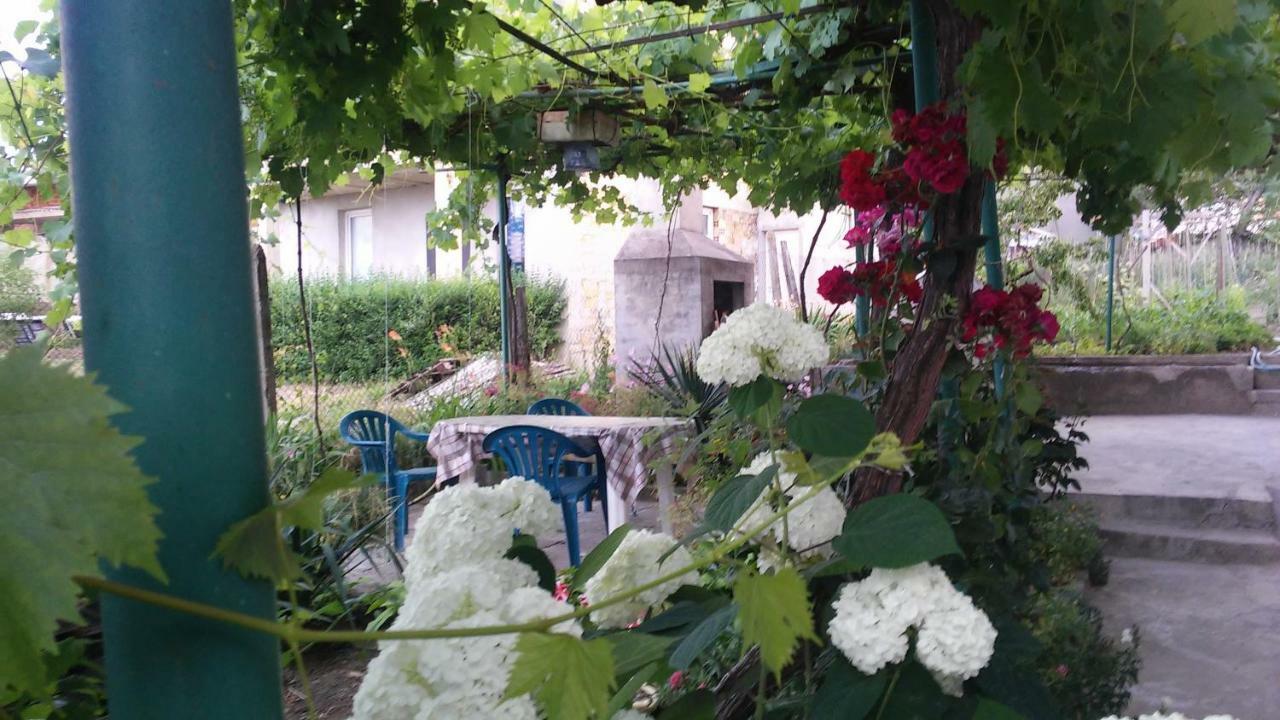 Къща За Гости "Пердика" Hotel Obzor Eksteriør billede