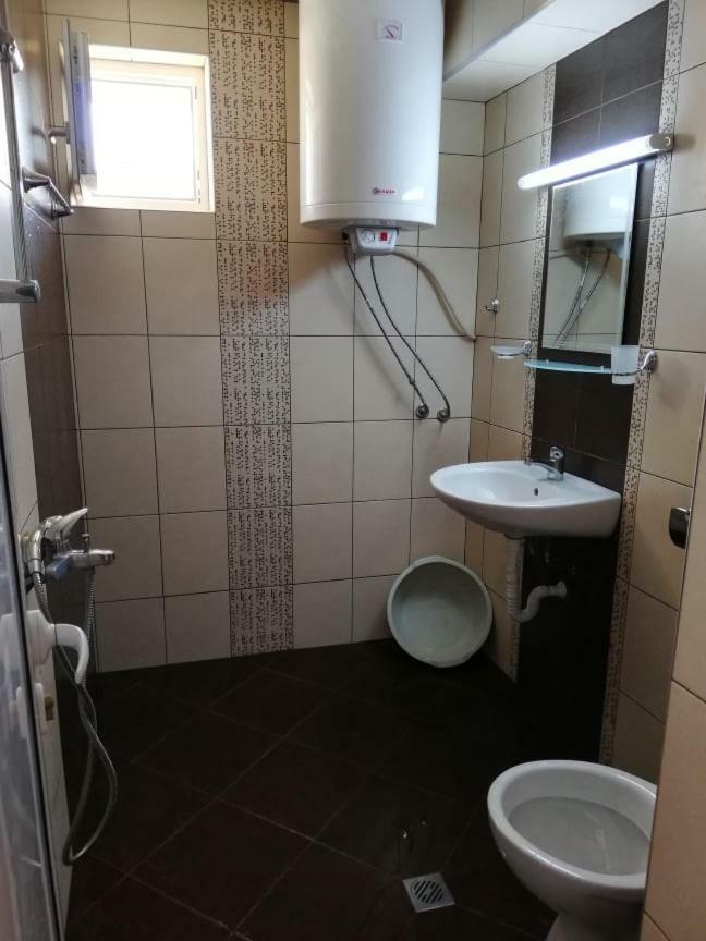 Къща За Гости "Пердика" Hotel Obzor Eksteriør billede